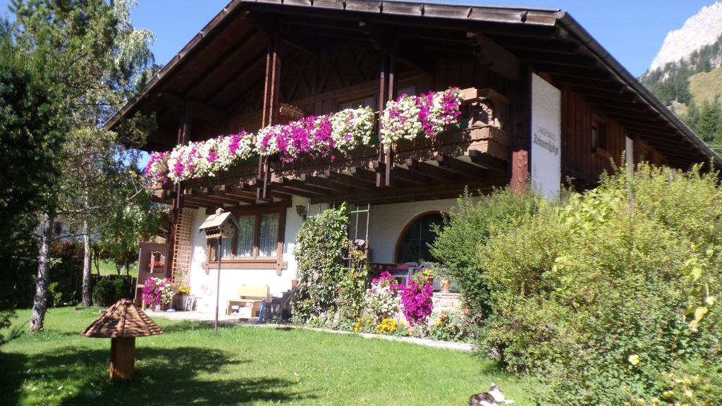 Landhaus Krinnenspitze Nesselwängle Exterior foto